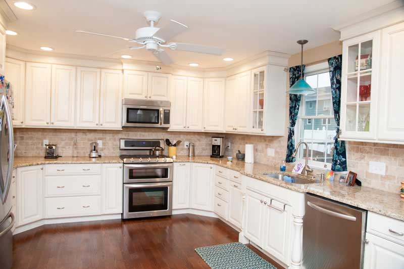 Custom kitchen remodeling